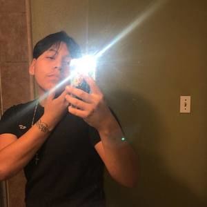 Meet your Posher, Diego